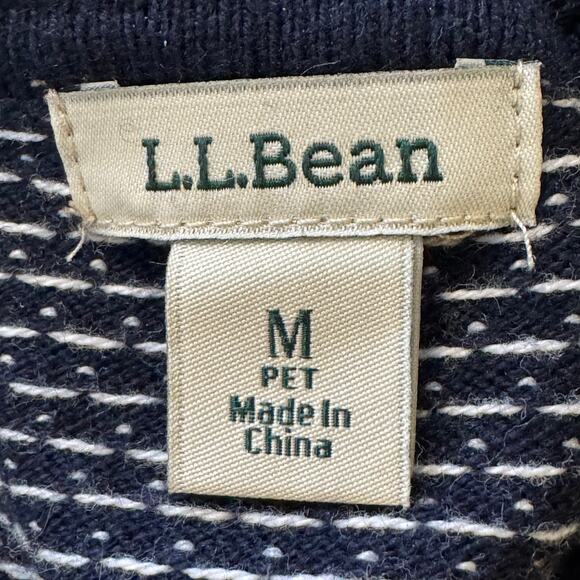 L.L. Bean Cotton Cashmere Blend Medium Petite Winter Scene Turtleneck Sweater - Picture 6 of 8